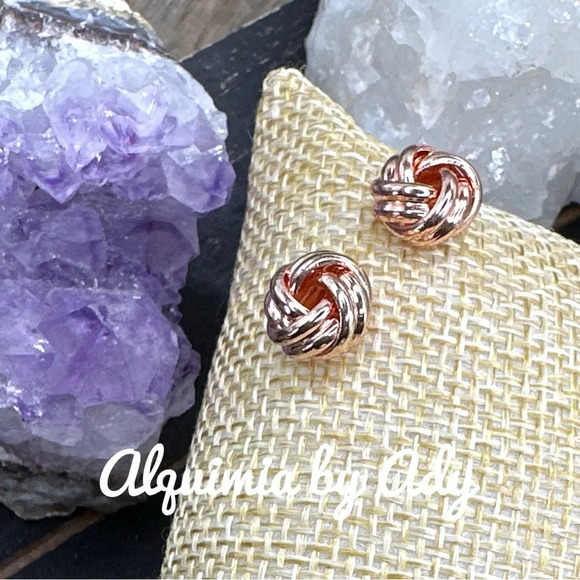 Chunky rose gold knot 10mm gold stud earrings/minimalist/quiet luxury - Picture 1 of 5